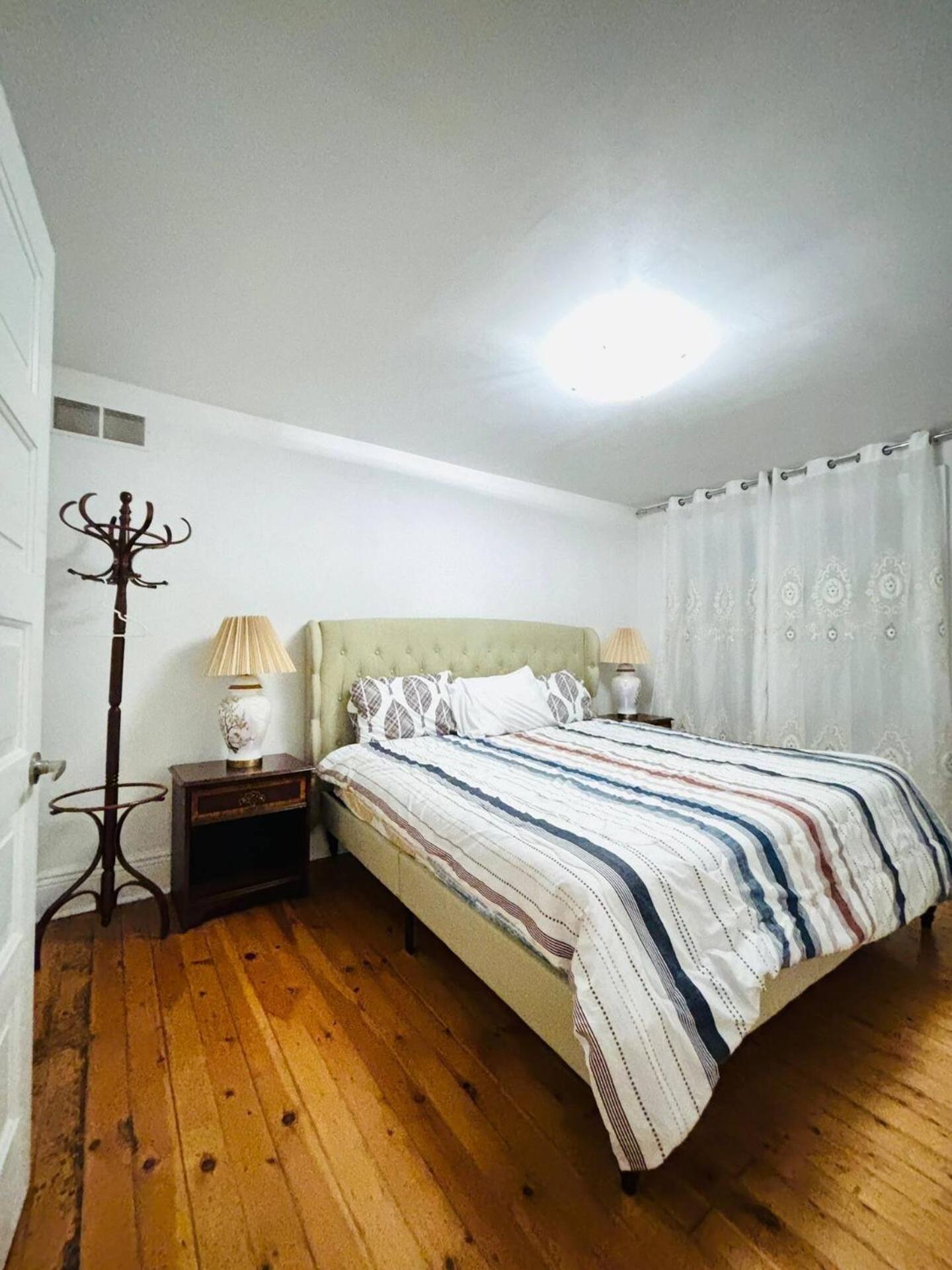 Grand Retreat 4br Holiday home Niagara Falls